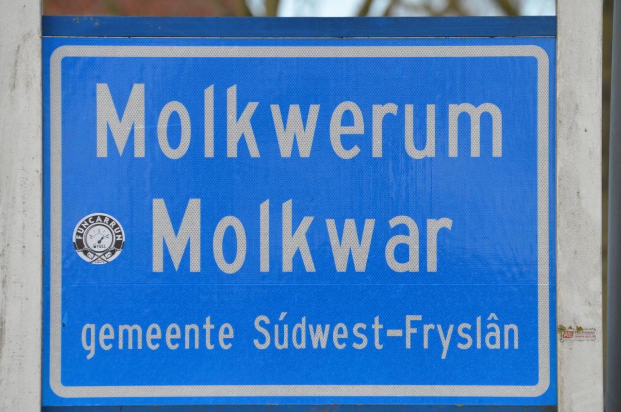 'It Mearke Bed & Breakfast Molkwerum Exterior photo